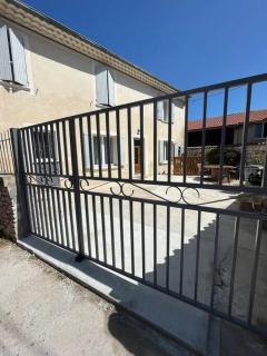 Maison de village en Provence - Saint-Geniès-de-Comolas - 7