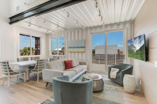 Modern by the Sea Red ES1518 - Port Aransas - 5