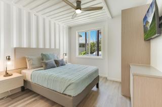Modern by the Sea Red ES1518 - Port Aransas - 3