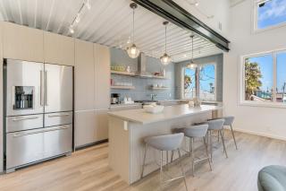 Modern by the Sea Red ES1518 - Port Aransas - 2