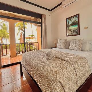 The Backyard Beachfront Hotel - Jacó - 9
