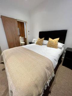 Spacious 2Bed/2Bath Flat next to London Eye - 6