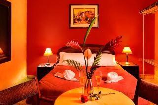 Cesar's Tropical Hotel - Villa Tunari - 1