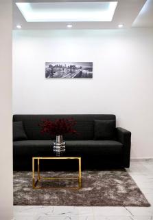 Top Central Luxury Apartment & Free Parking - Sofia - 3