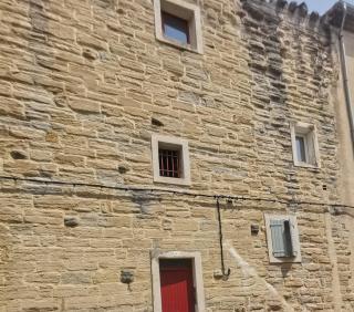Petit appart entier au cœur des REMPARTS - Netfix et connection fibre gratuits - Carpentras - 2