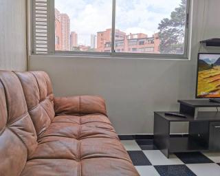 Medellín, Poblado. Perfect for travel and work. - Medellín - 4