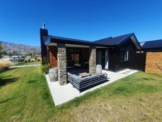 Hawea Heaven: Superking beds + Hot Tub + Mountain - Wanaka - 3