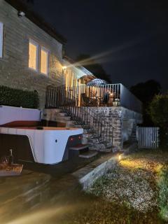 Lakeside cottage - Huddersfield - 0