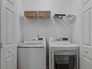 Rustic Retreat 3bdr/2bath - 5