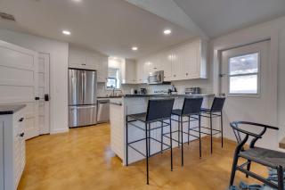 Fire Pit and Deck Secluded Dripping Springs Retreat - 2