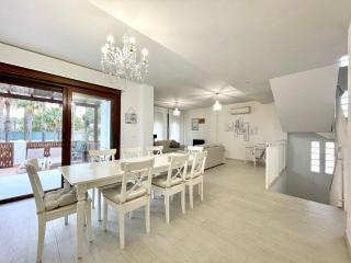 Belvilla by OYO Villa Playa & Golf II - Motril - 7