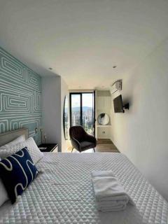 Luxury Apartment in zone 10 - 4