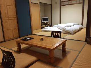 Yufuin Tsubaki - Yufu - 9