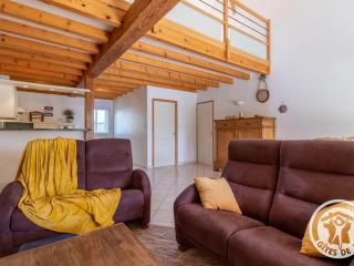 Gîte familial proche Parc Oriental et Puy du Fou, jardin clos, commerces accessibles à pied - FR-1-622-66 - 4