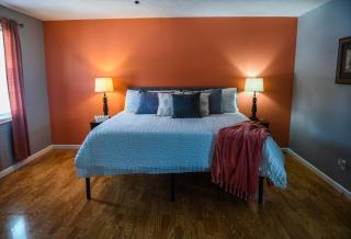 5 Star with Direct Access to Brimstone Recreation Game Room Comfortable Up to 4 Bedrooms Stylish - Huntsville - 8