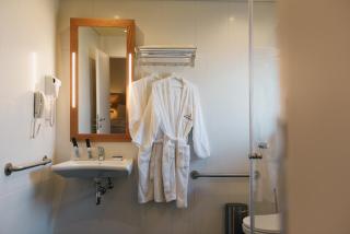 Dar Al Mauge Boutique Hotel with Outdoor Pool - Bethlehem - 1