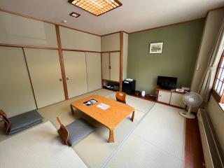 Marukoma Onsen Ryokan - Chitose - 3