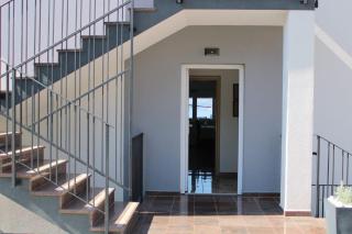 Apartment INES 2 with terrace, sea view, Jacuzzi, outdoor pool - 8