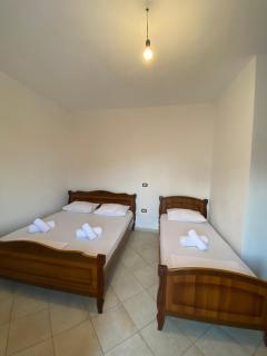VIOLCA GUEST HOUSE - Durrës - 1