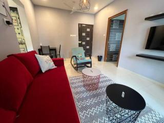 Pali Carters Building 102, 20th Road, Khar West by Connekt Homes - Mumbai - 5