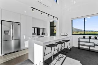A Remarkable Stay - Jack's Point Holiday Home - 3
