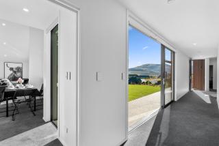 A Remarkable Stay - Jack's Point Holiday Home - Queenstown - 1