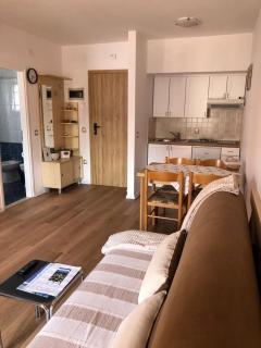Apartmani Šahic 1 - Funtana - 2