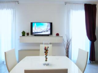 Modern & Strategic apartment - Siena - 0