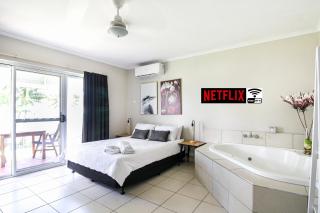 WhitsunStays - The Resort by the Sea - Mackay - 5