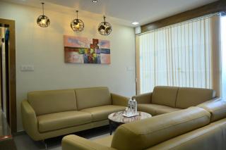 Hotel Royal Ican Sindhubhavan Road - Ahmedabad - 5
