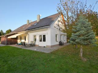 Spacious Villa with Swimming Pool - Nemojov - 8