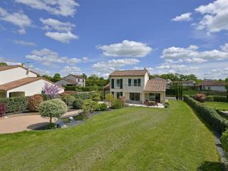 Luxury Villa in France with Pool - 4