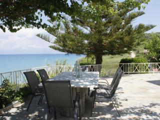 Spacious Villa on Sea in Corfu - Astrakeri - 9