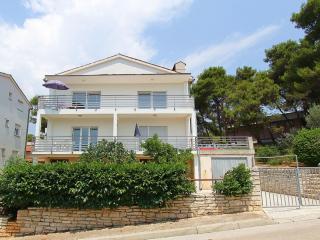Apartment in Pula with Garden - Pula - 0