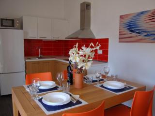 Comfortable apartment with roofed terrace - Veli Rat - 4