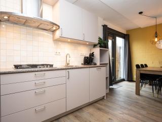 Holiday Home on Texel Island with Terrace - 4
