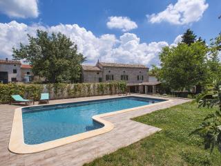 Spacious Holiday Home in Svetvincenat with Pool - Svetvinčenat - 6
