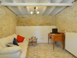 Spacious Holiday Home in Svetvincenat with Pool - Svetvinčenat - 1
