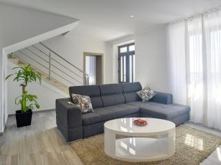 Comfortable house with private pool - Ližnjan - 3