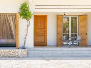 Villa in Armenoi with Private Pool & BBQ - 4