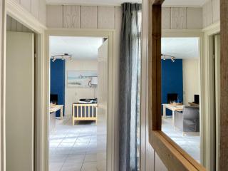 Nice bungalow with pool near the North Sea - Sint Maartensvlotbrug - 9