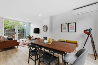 The Richmond House by Ready Set Stay - 5