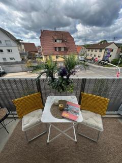 Komfortables, barrierefreies Appartement mit sonnigem Balkon in der Nähe von Flughafen und Messe 30 - Leinfelden-Echterdingen - 9