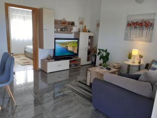 Apartments Lora - Vir - 9