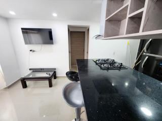 Apartamento con Parqueadero y Vista a la Ciudad - Medellín - 8
