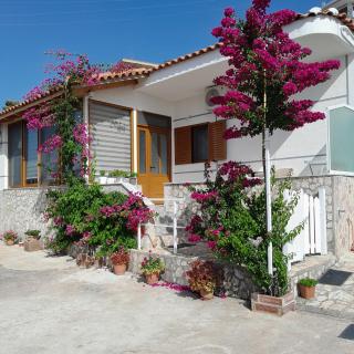 Luxury Dennis Home - Sarandë - 1