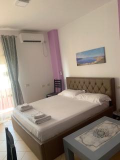 Nice view only one room studio flat - 0