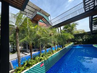 Nancy White Palace Villa - 8