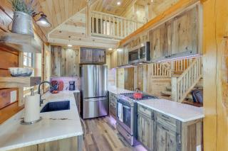 Peaceful Wyoming Cabin with Spacious Deck and Wet Bar! - 3