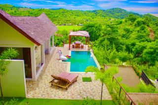 D&G Mansions - Selong Belanak - 0